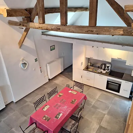 Cour Delhez Appartement *