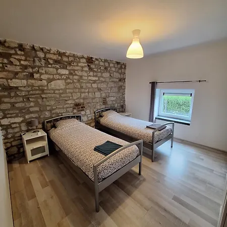 Cour Delhez Appartamento